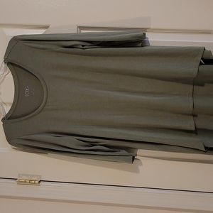 Long LoGo Top (size L)